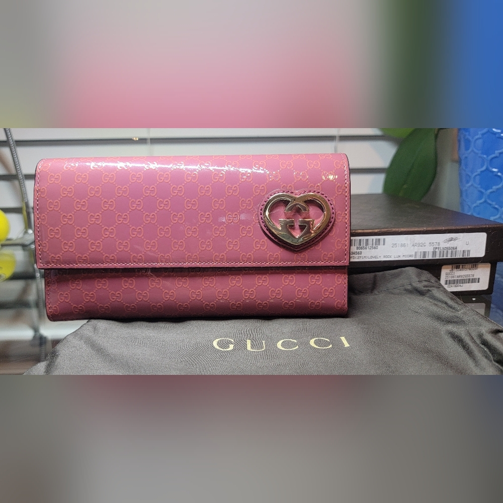 Gucci Lovely Heart GG Patent Leather Microguccisima Continental Wallet Peonia